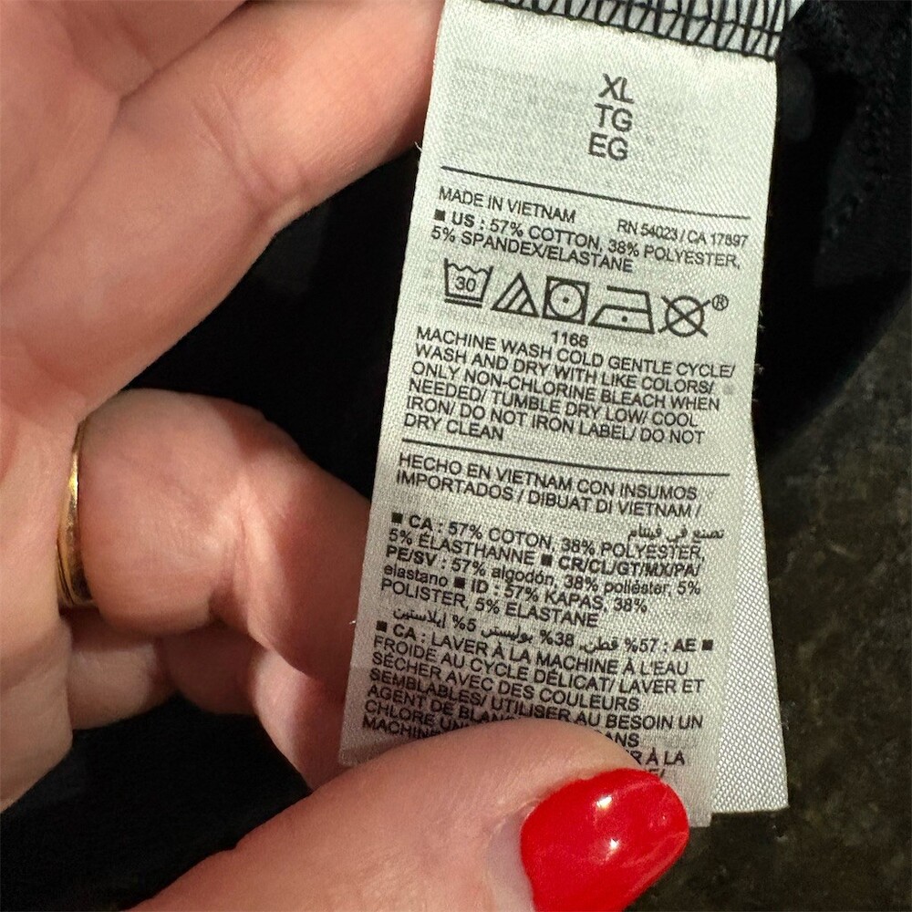 Old Navy First-Layer Tank Top Womens XL Black Scoop Neck Sleeveless - Picture 7 of 7